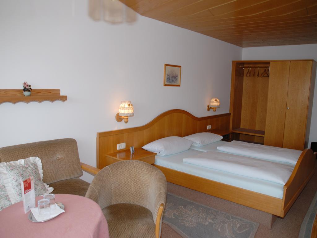 Hotel Zum Braeu-Toni Dietfurt Pokój zdjęcie