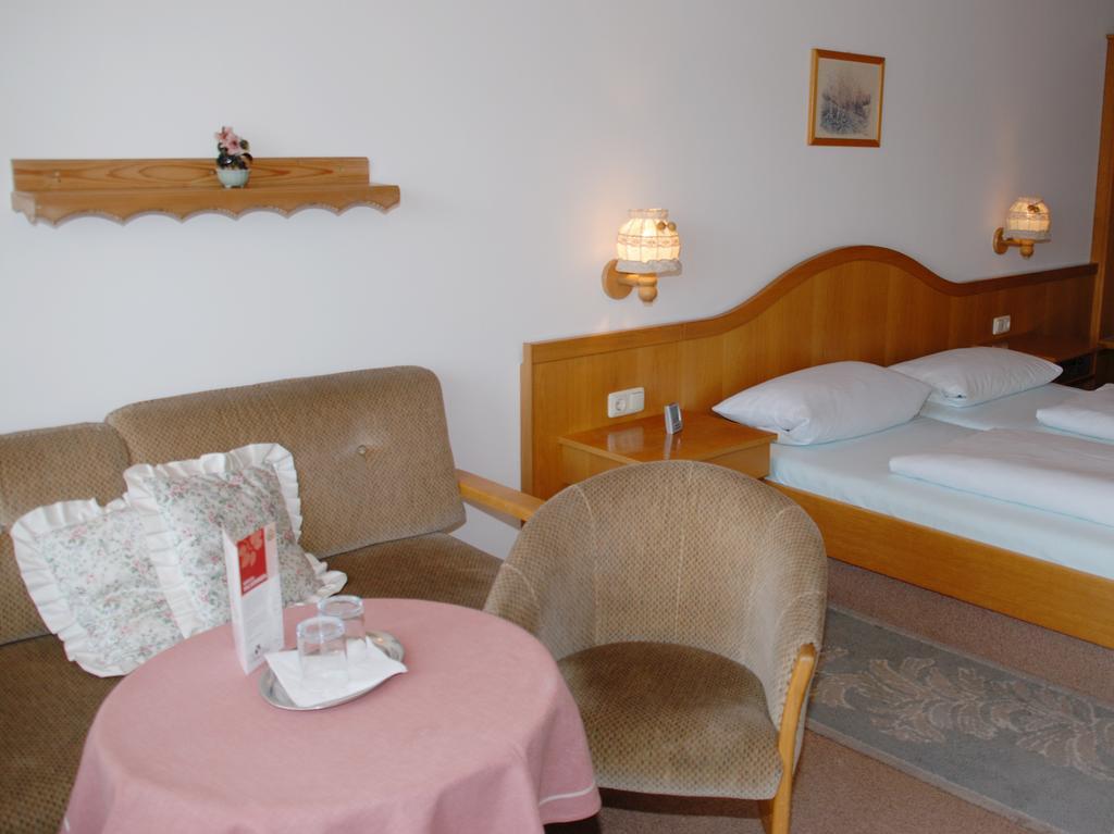 Hotel Zum Braeu-Toni Dietfurt Pokój zdjęcie